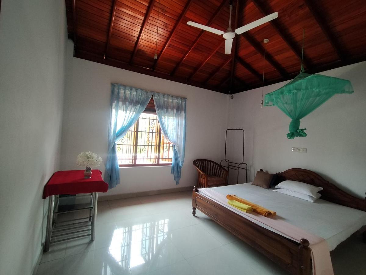 Golden Town Hotel Tangalle Kültér fotó