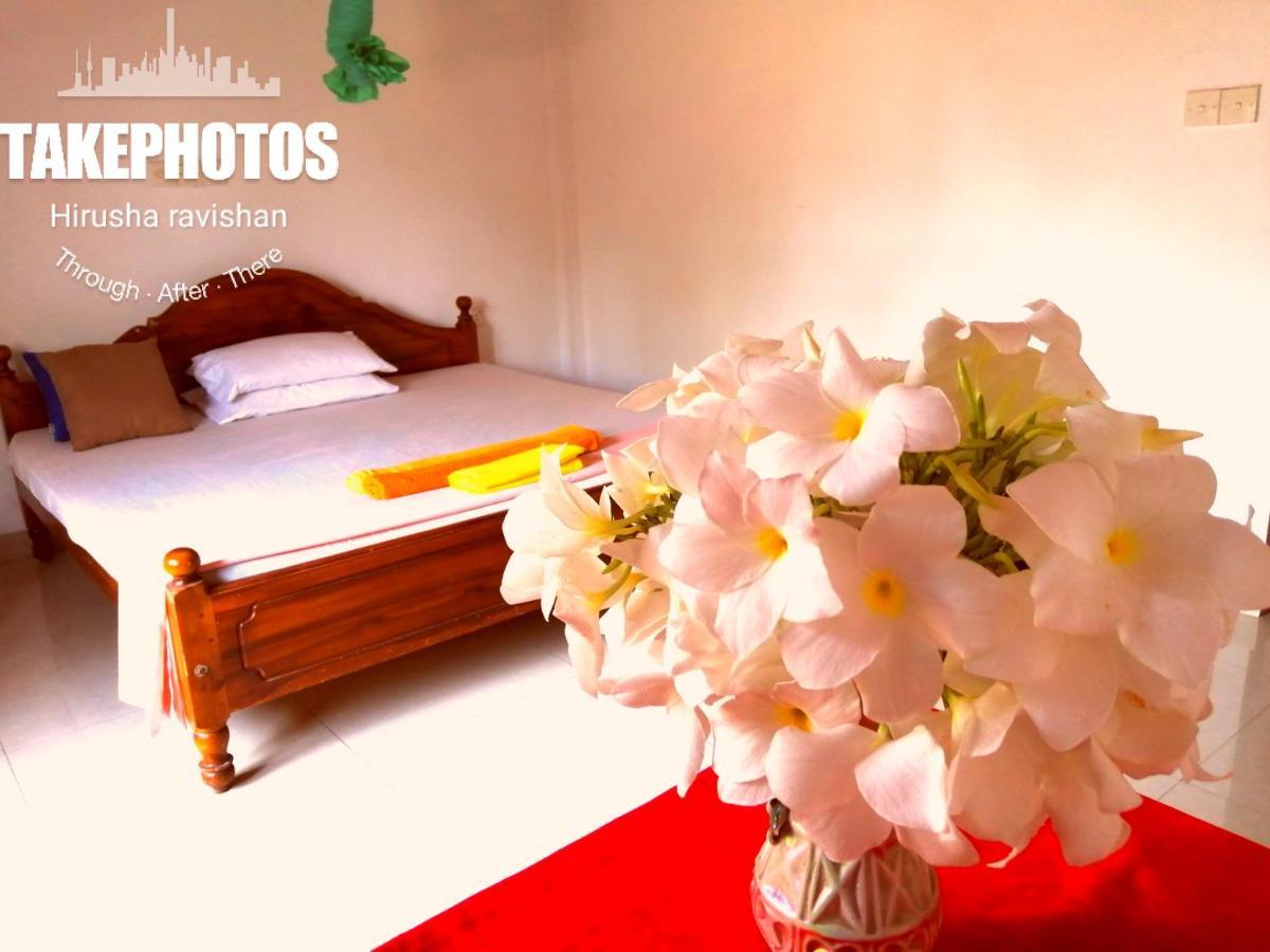 Golden Town Hotel Tangalle Kültér fotó