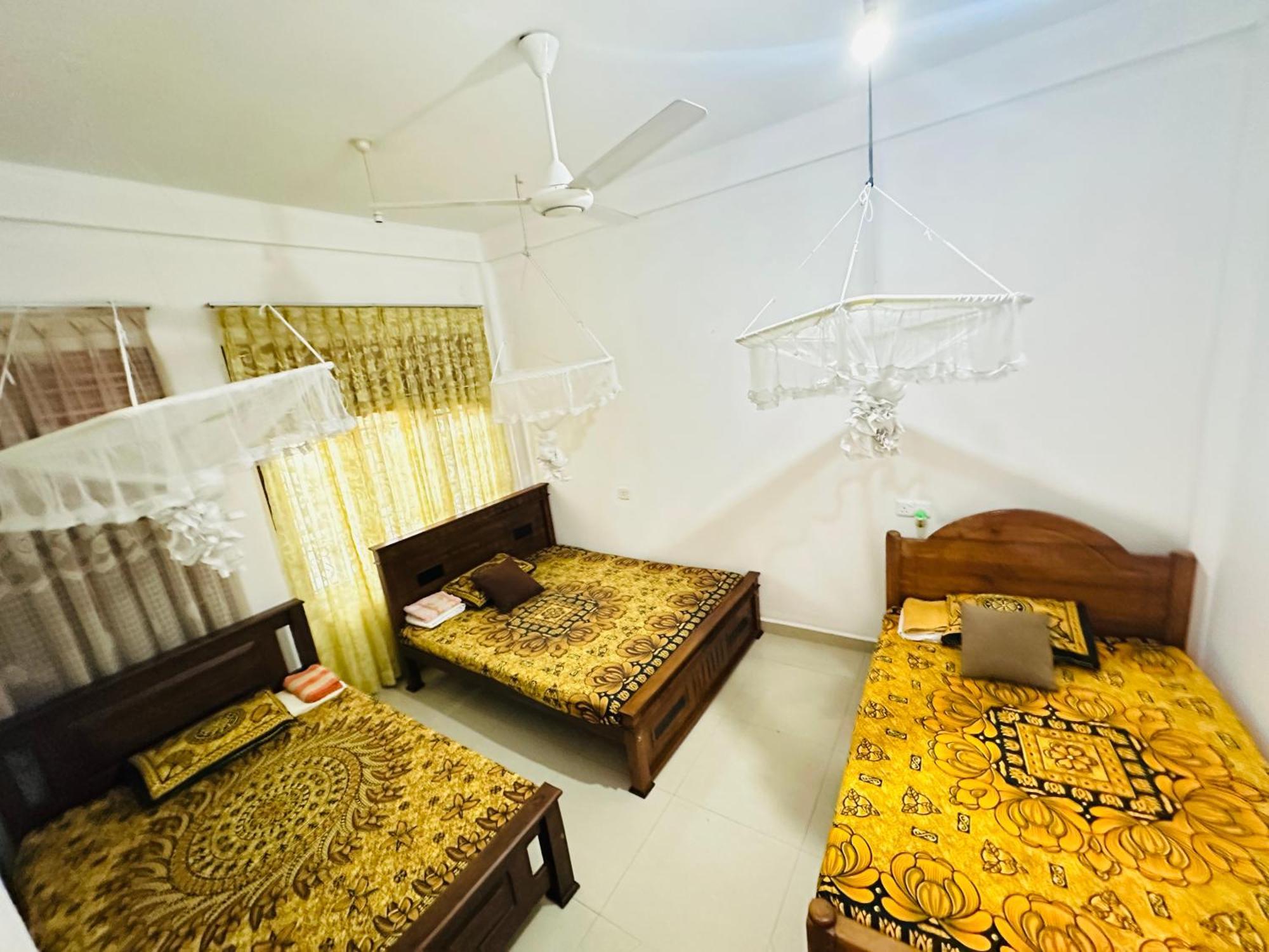 Golden Town Hotel Tangalle Kültér fotó