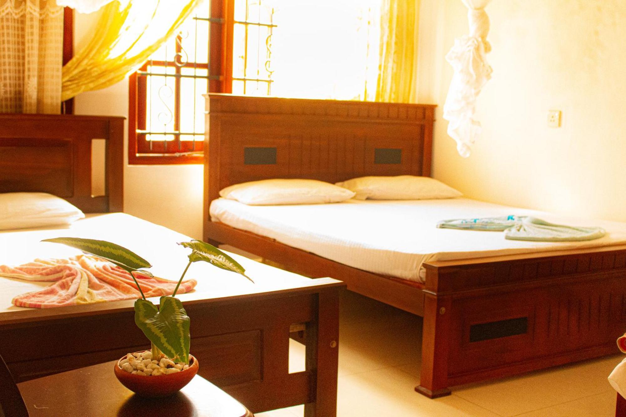 Golden Town Hotel Tangalle Kültér fotó